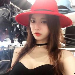 韩美女主播网站,魅力四溢的虚拟世界