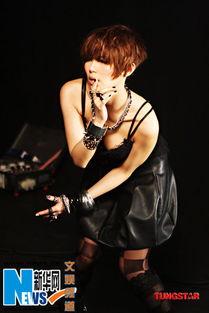 方皓玟资料,才华横溢的歌手与演员，多面发展的艺术人生